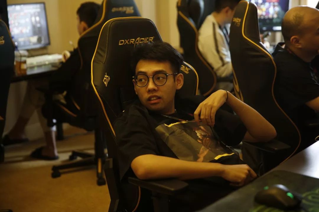 保护女性 保护女性