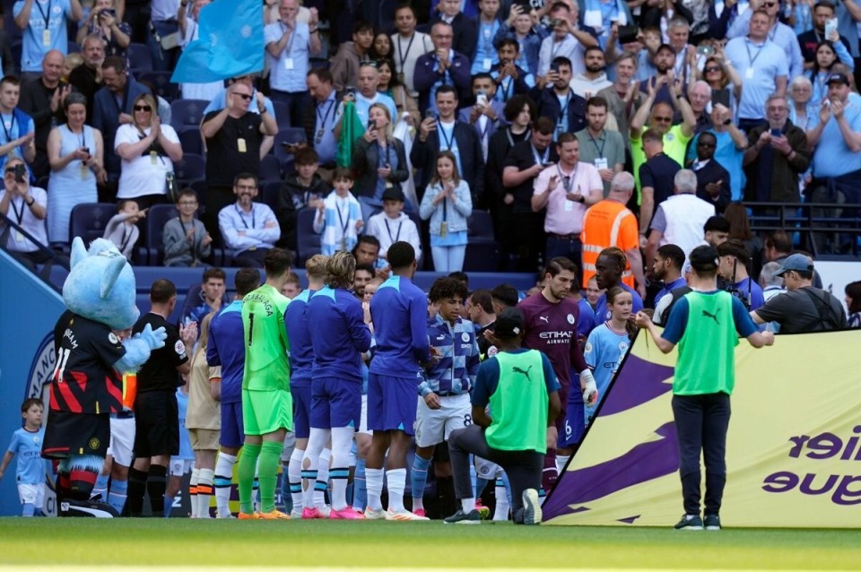 手极致拉开 手极致拉开