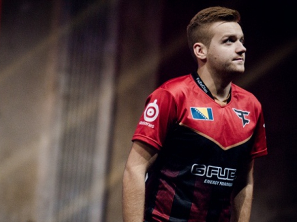 随着澳洲队 随着澳洲队